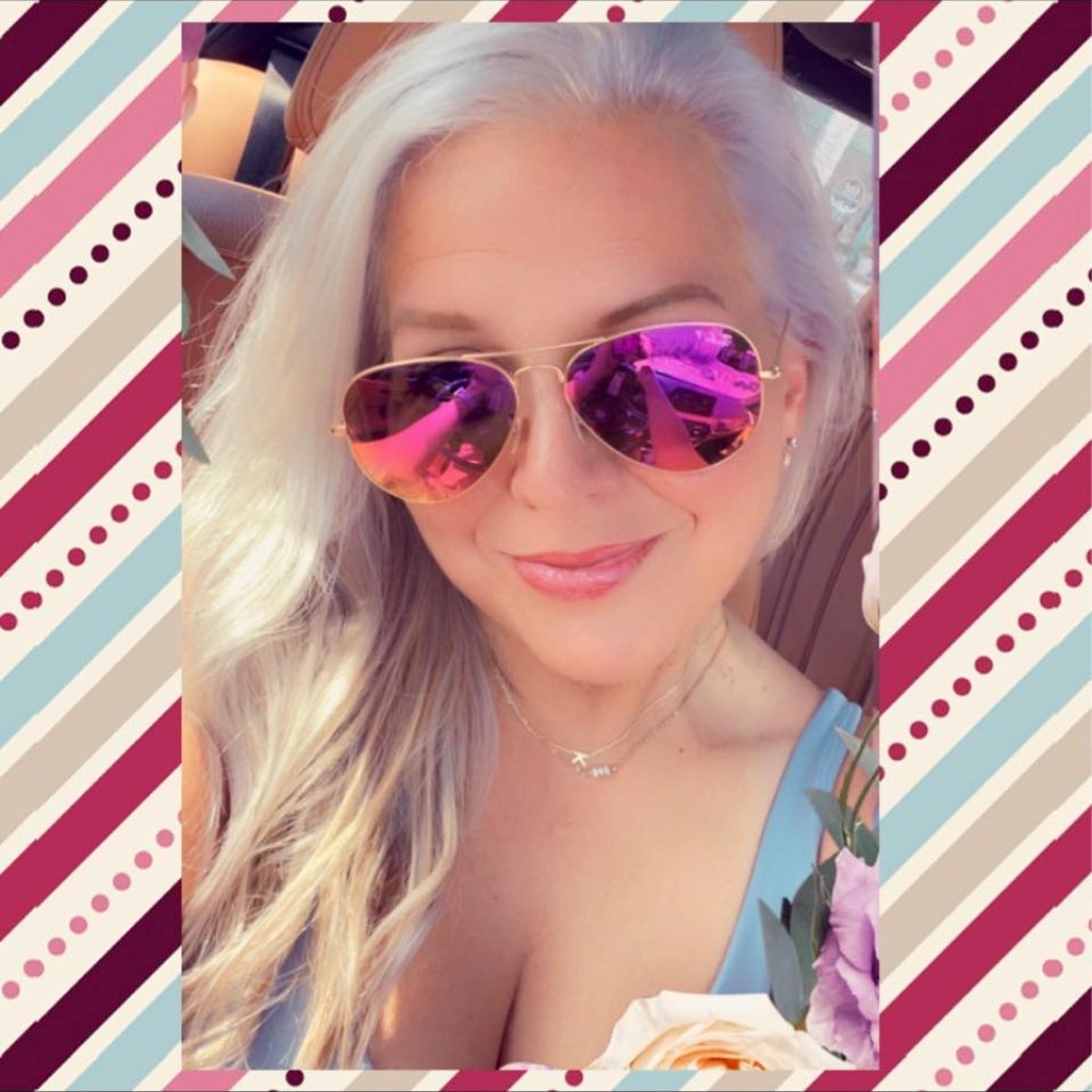 Meet your Posher, Krystal